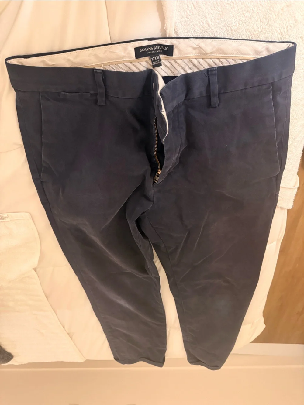Banana Republic Dark Navy Men’s Straight Chinos